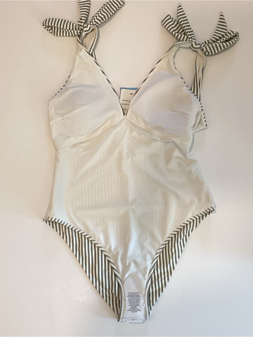 H&M Striped Tie-Shoulder Padded Cup High-Leg One-Piece Swimsuit - NWT - Picture 6 of 6